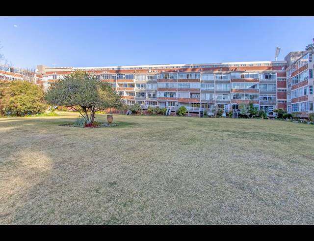 2 BEDROOM APARTMENT TO LET IN ILLOVO